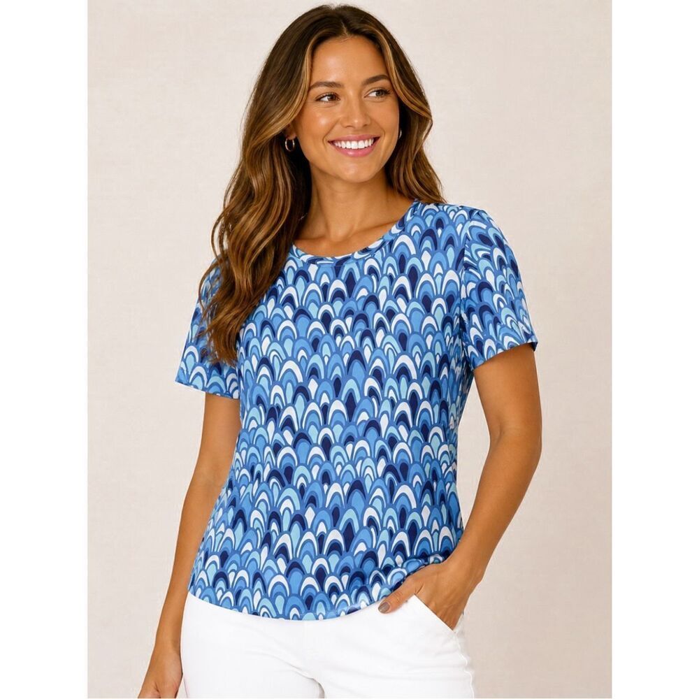 Lesley Evers Blue Geometric Wave Print Top Women’s Medium Stretch Short Sleeve